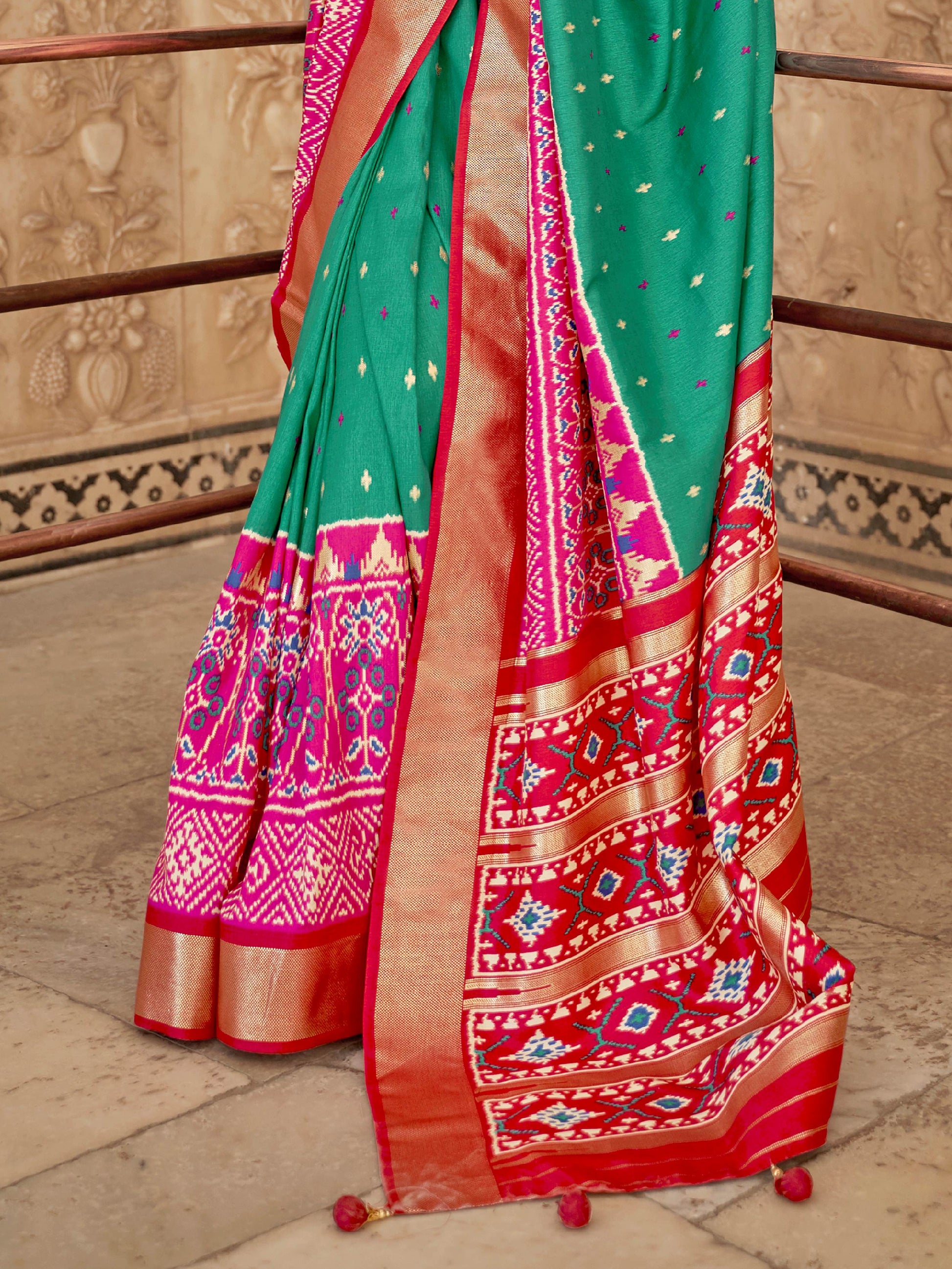 Awesome Green Cotton Patola Printed Traditional Saree With Blouse