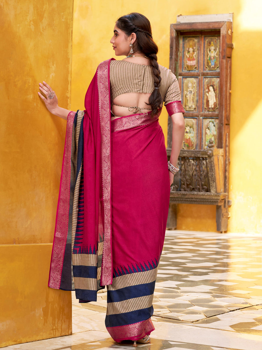 Adorable Pink Cotton Printed Traditional Saree With Blouse