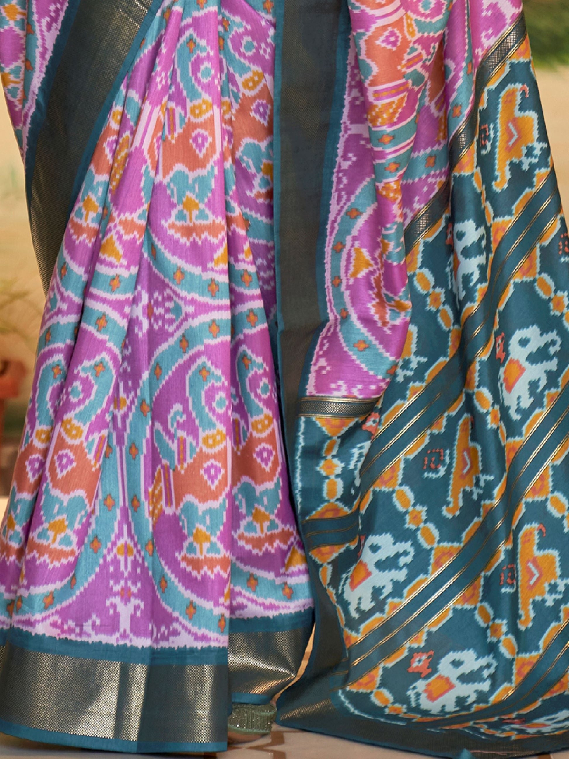 Stunning Purple Silk Patola Printed Function Wear Saree With Blouse