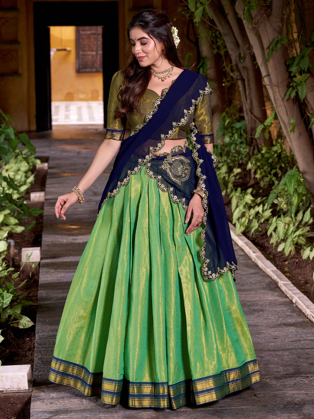 Magnetic Green Kanchipuram Silk Zari Weaving Half Saree Lehenga